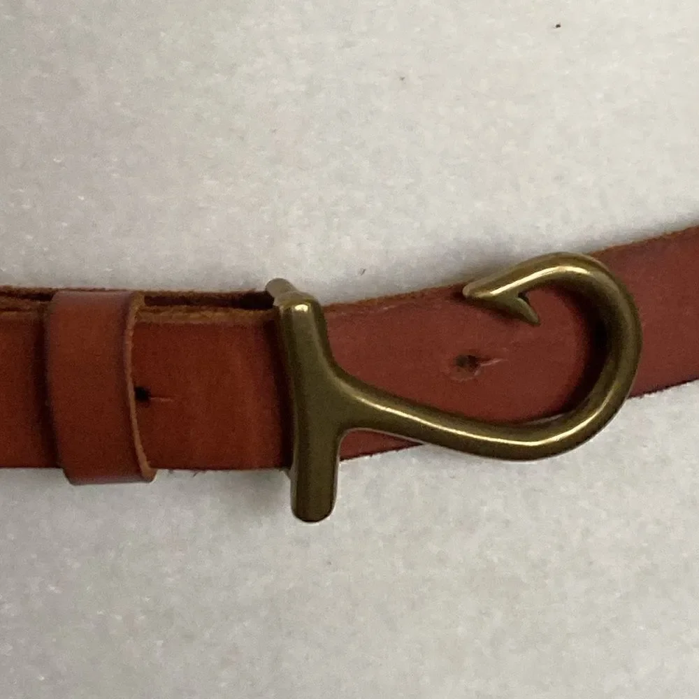 GAP  leather  belt
